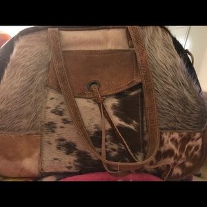 Muse and Cloud Bag exclusively from Buckle